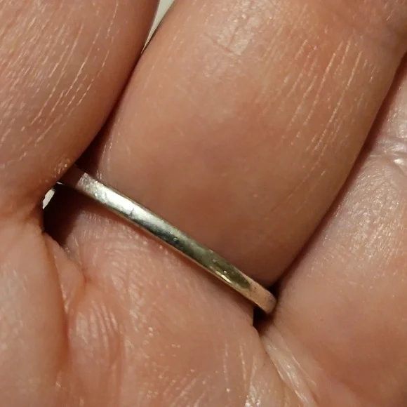 925 Silver Infinity Sign Ring With Side Detailing - Picture 4 of 8